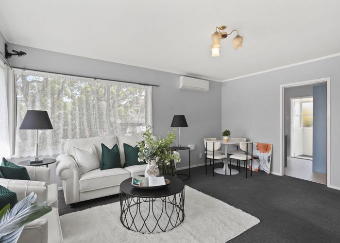  at 1/12 Tanoa Place, Glendene, Waitakere City, Auckland