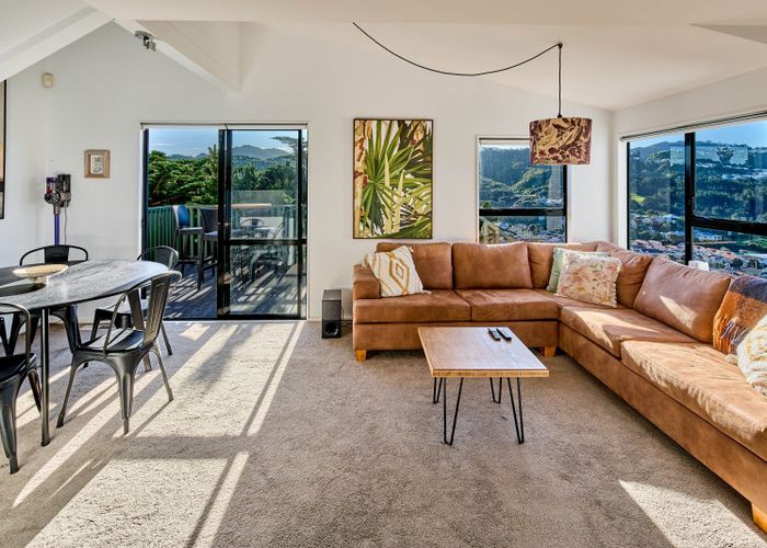  at 20 Bay Lair Grove, Island Bay, Wellington