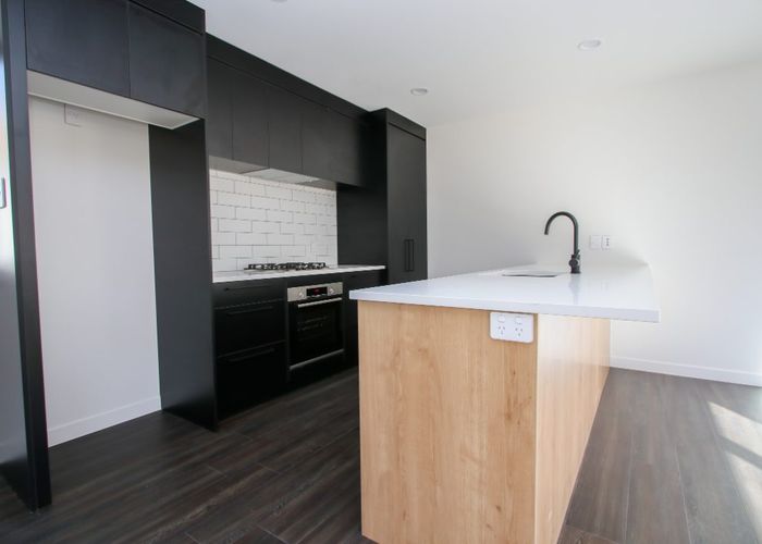  at 2/24 Campbell Street, Frankton, Hamilton, Waikato