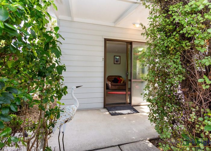  at 2/85 Mandeville Street, Riccarton, Christchurch City, Canterbury