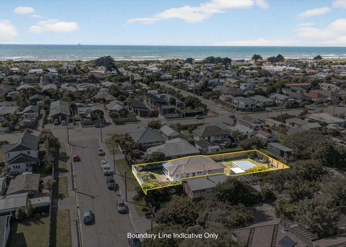  at 9 Falcon Street, New Brighton, Christchurch City, Canterbury