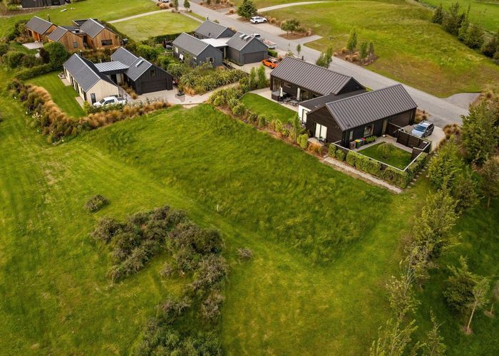  at 3 Cunninghams Drive, Jacks Point, Queenstown-Lakes, Otago