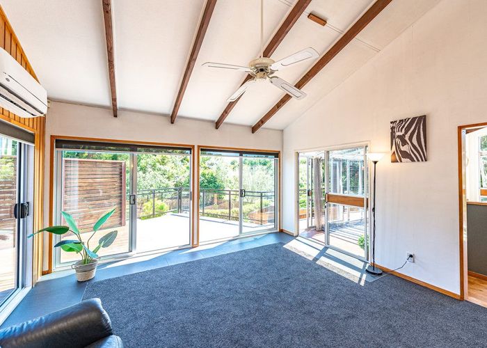  at 53 Great North Road, Saint Johns Hill, Whanganui