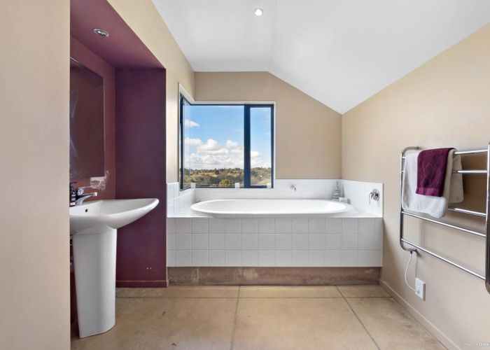  at 56 Christian Road, Swanson, Auckland