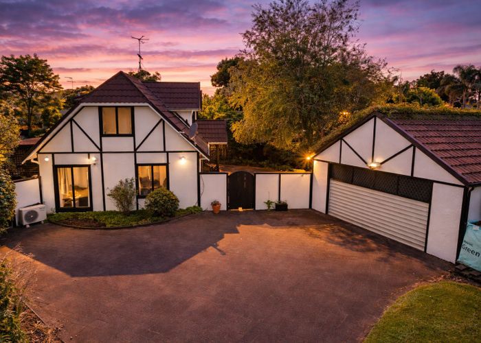  at 201 Carnoustie Drive, Wattle Downs, Manukau City, Auckland