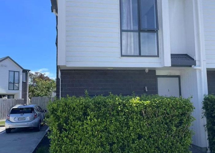  at 5/12-14 Frostbite, Ranui, Waitakere City, Auckland