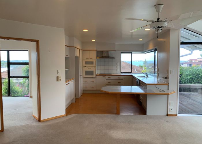  at 10 Dorrington Place, Bucklands Beach, Manukau City, Auckland