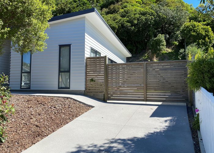  at 104 Rangituhi Crescent, Takapuwahia, Porirua