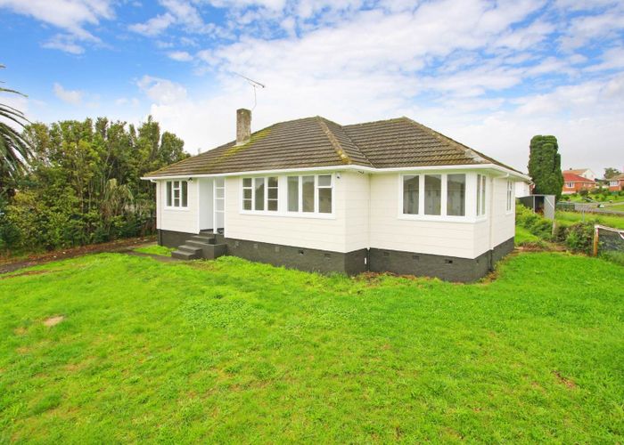  at 16 Epping Street, Glen Innes, Auckland City, Auckland