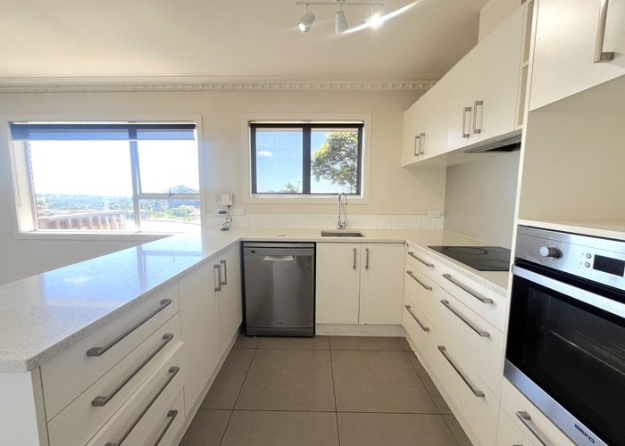  at 3/205 Onewa Road, Birkenhead, North Shore City, Auckland