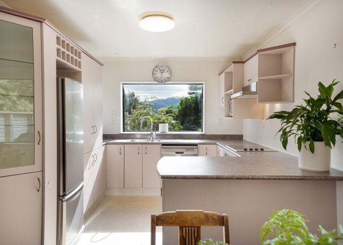  at 195 Holborn Drive, Stokes Valley, Lower Hutt, Wellington