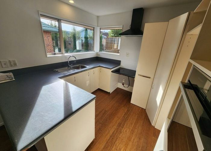  at 1/77  Fairfield Avenue, Addington, Christchurch City, Canterbury