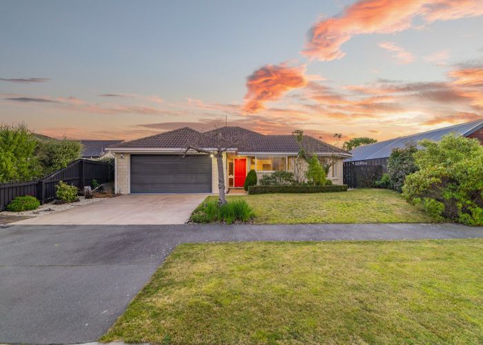  at 31 Rue de la Mare, Parklands, Christchurch City, Canterbury