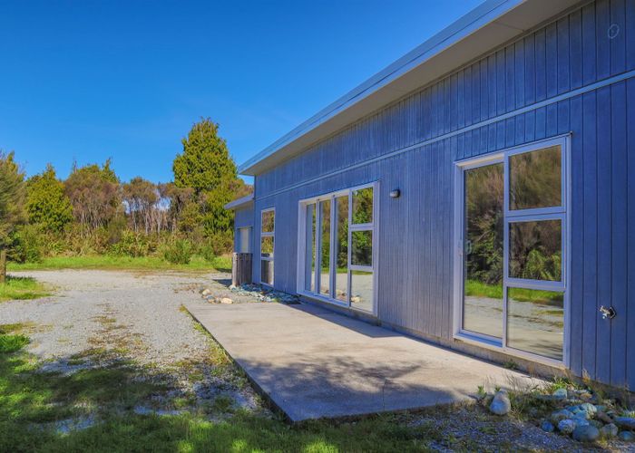  at 2 Munro Place, Hokitika
