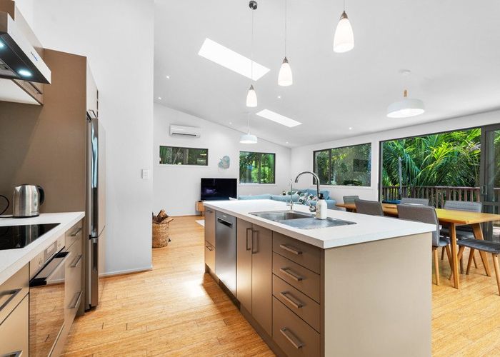  at 43 Crescent Road West, Ostend, Waiheke Island, Auckland