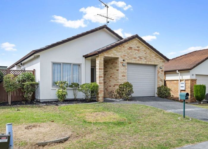  at 31 Magic Way, Randwick Park, Auckland