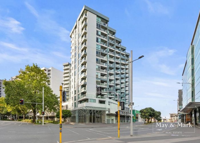  at 601/30 Beach Road, Auckland Central, Auckland