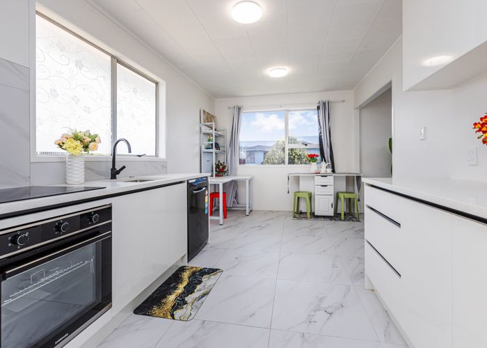  at 54 Israel Avenue, Clover Park, Auckland