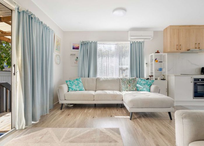  at 3/54 Lynwood Road, New Lynn, Waitakere City, Auckland