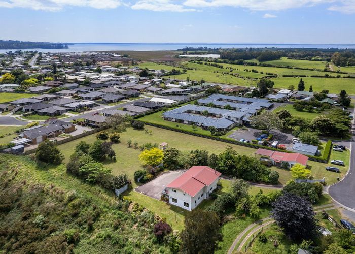  at 19 Binnie Road, Katikati