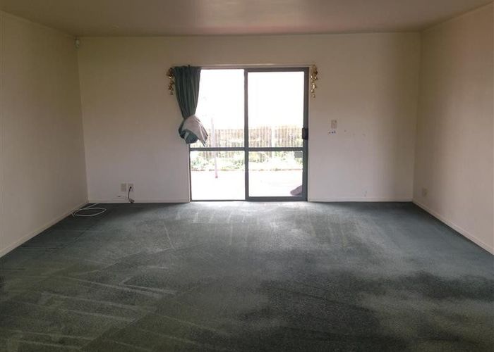  at 19 Neta Grove, Henderson, Waitakere City, Auckland