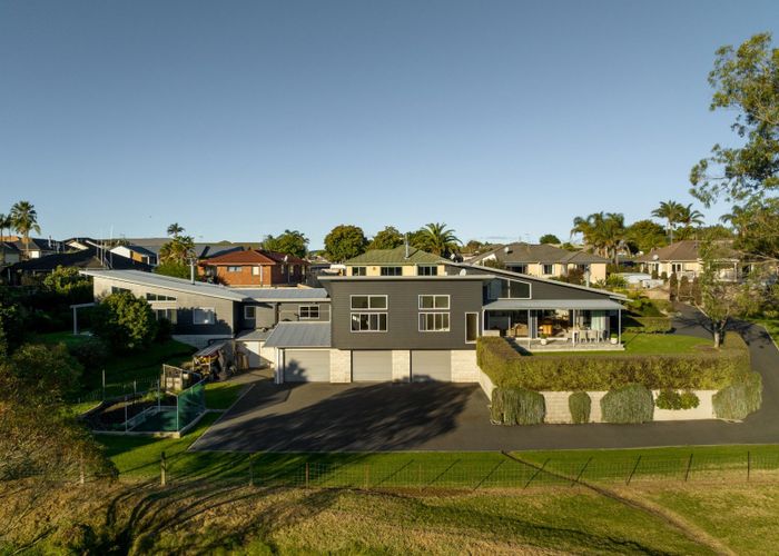  at 26 Brackenburn Drive, Ohauiti, Tauranga