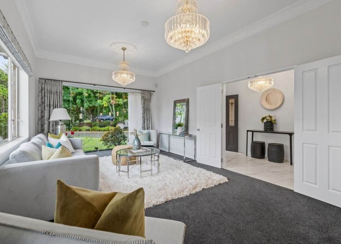  at 35 Anaheim Boulevard, Shamrock Park, Manukau City, Auckland