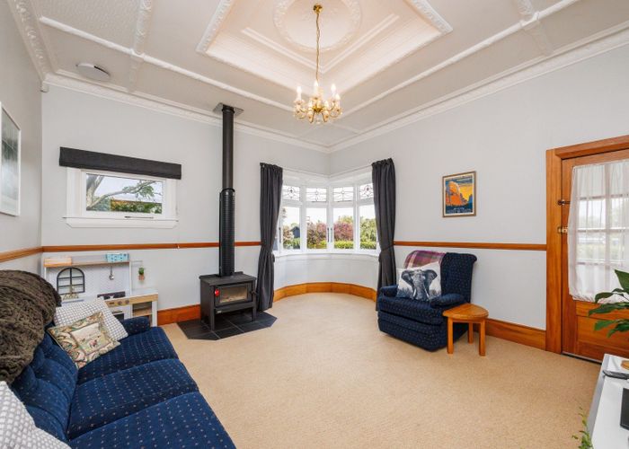  at 6 Rosalie Terrace, Kelvin Grove, Palmerston North