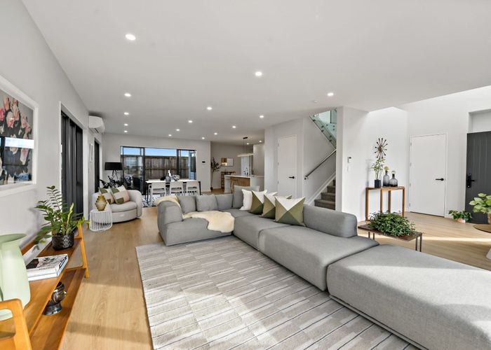  at 21 La Bella Road, Hobsonville, Waitakere City, Auckland