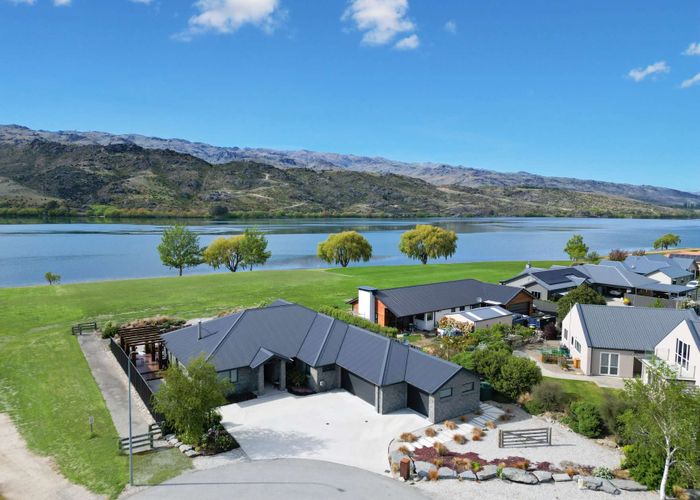  at 20 Quartz Lane, Mount Pisa