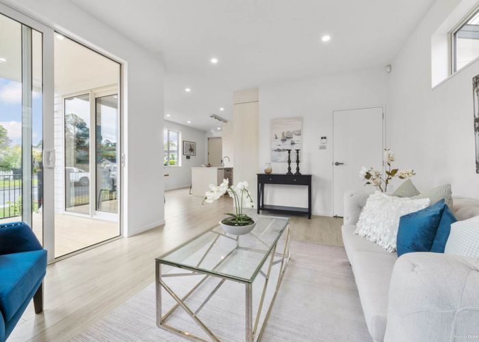  at 25A Scarlet Drive, Ranui, Waitakere City, Auckland
