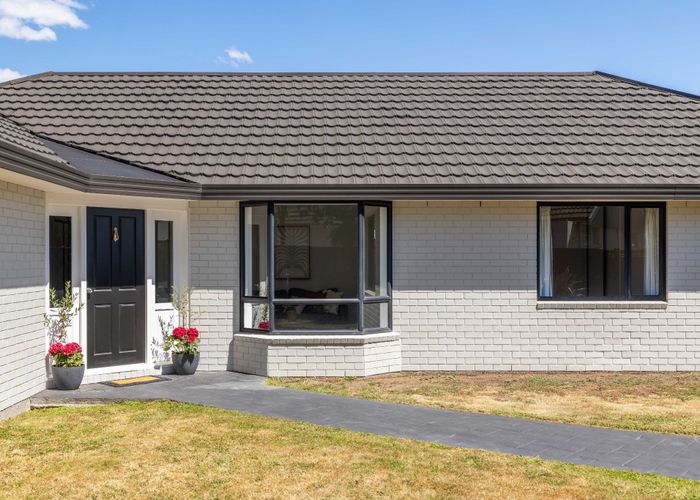  at 146 Burwood Road, Burwood, Christchurch