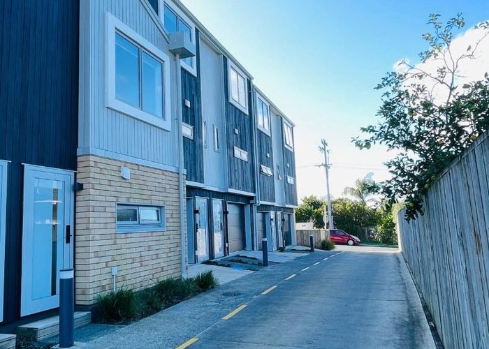  at 67 Helen Jenepher Lane, Mount Wellington, Auckland