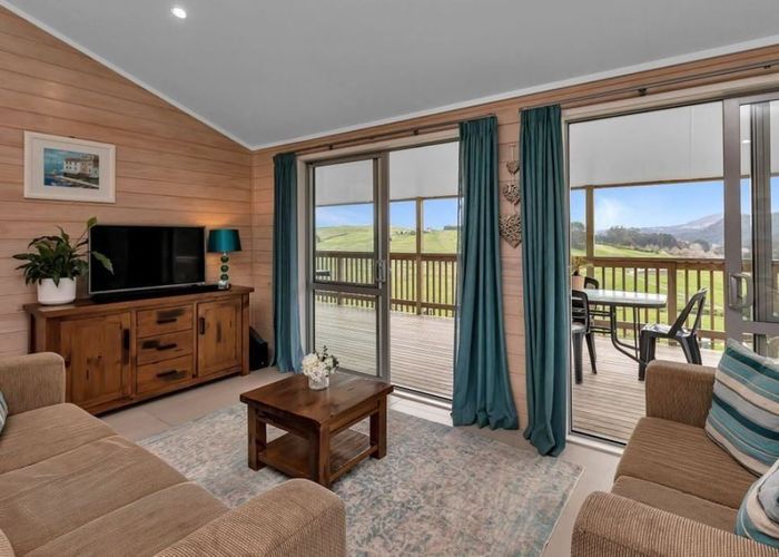  at 27 Bellevue Way, Whangarei