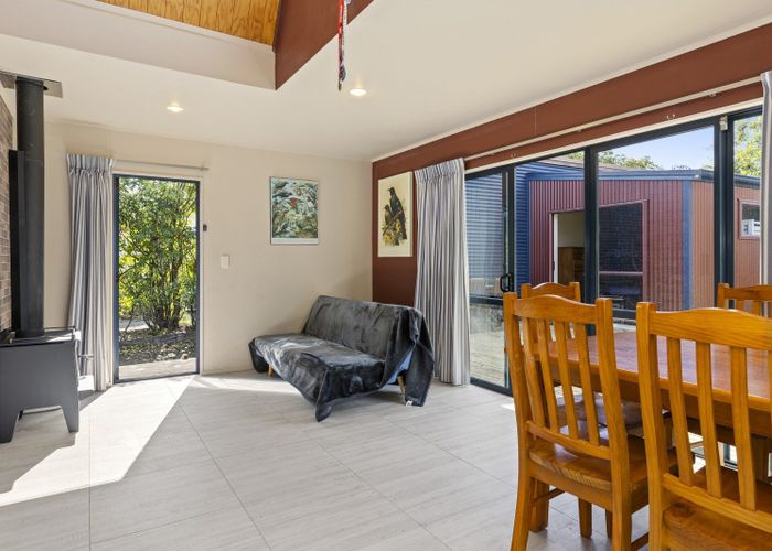  at 16 Hoani Place, Kuratau, Tūrangi