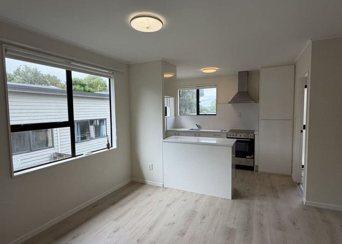  at 27H Rehia Road, Massey, Waitakere City, Auckland