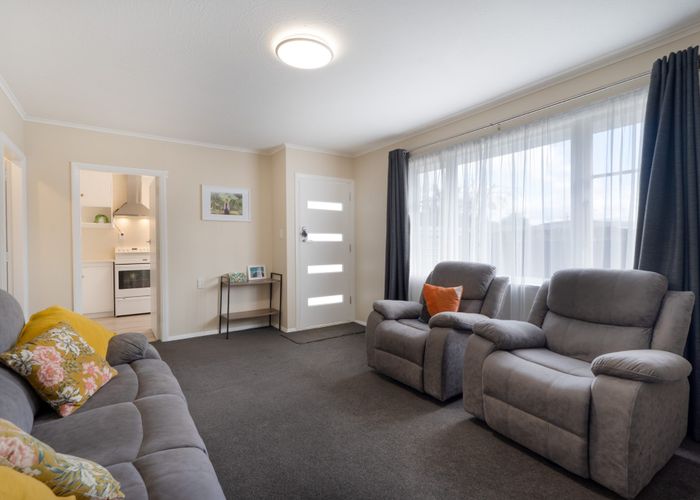  at 2/49A Shakespeare Avenue, Trentham, Upper Hutt, Wellington