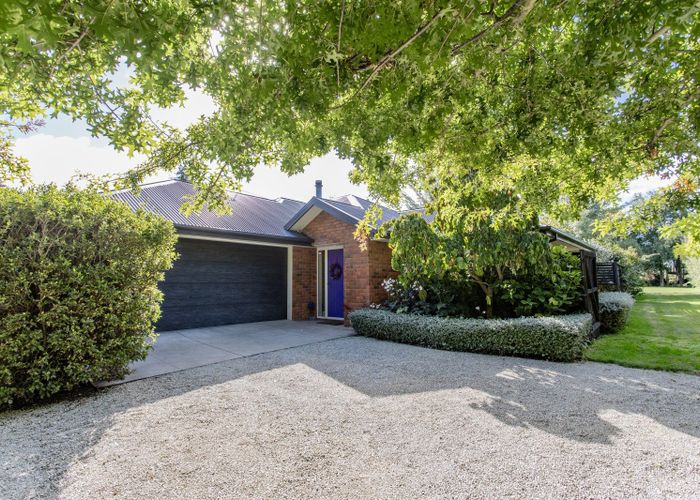  at 11 John Leith Place, Leithfield, Amberley