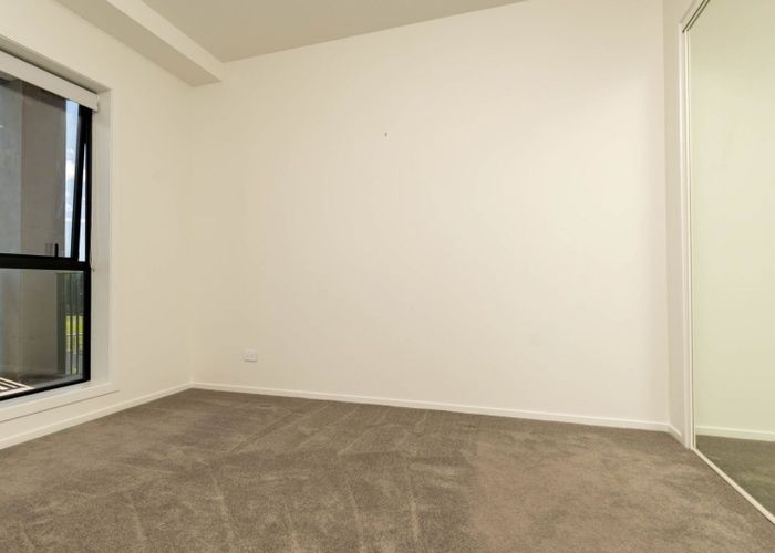  at 206/1A Oakley Avenue, Waterview, Auckland