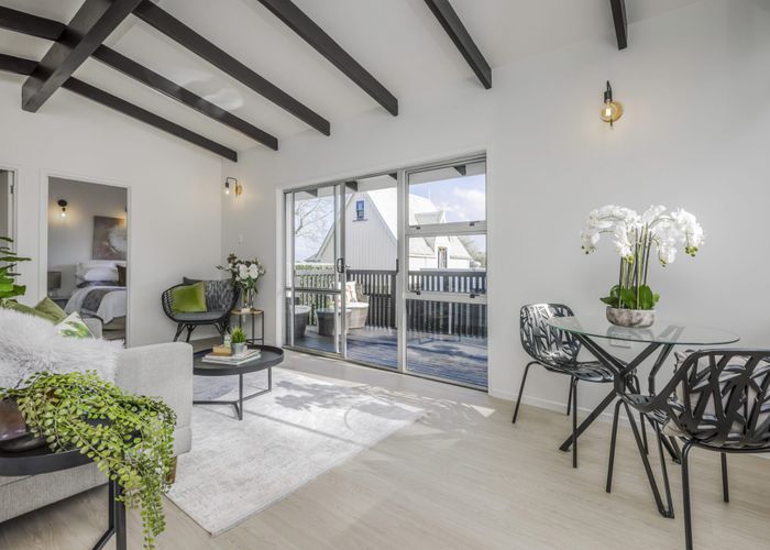  at 2/24 Arthur Street, Onehunga, Auckland