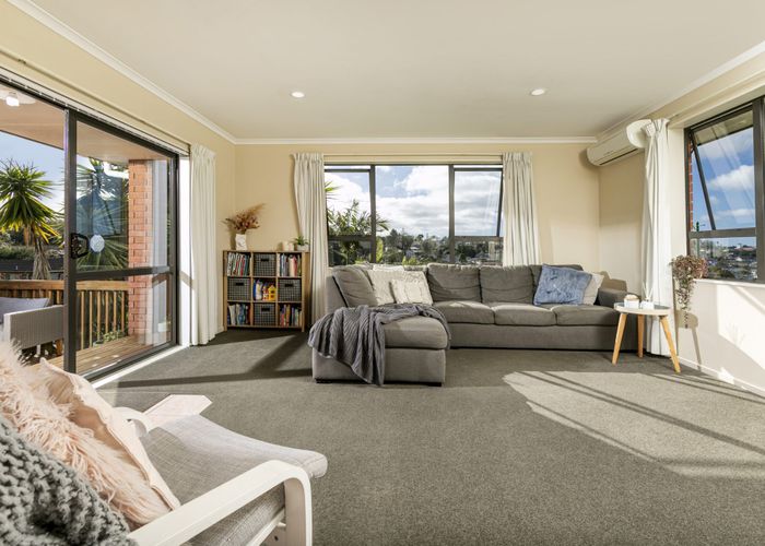  at 49 Carillon Place, Massey, Waitakere City, Auckland