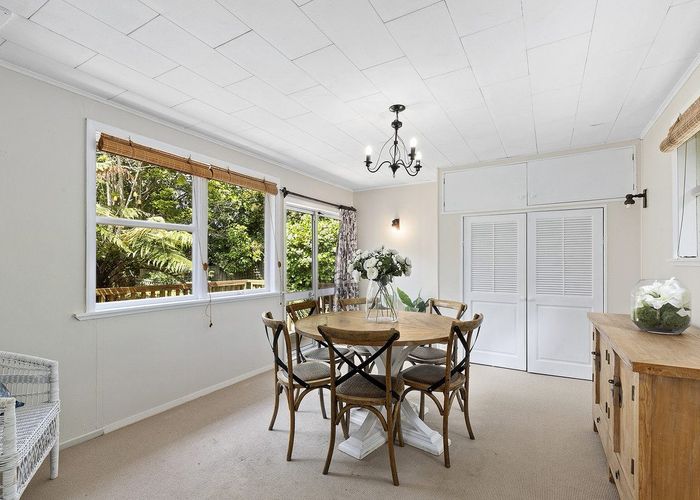  at 6 Muri Road, Pukerua Bay, Porirua, Wellington