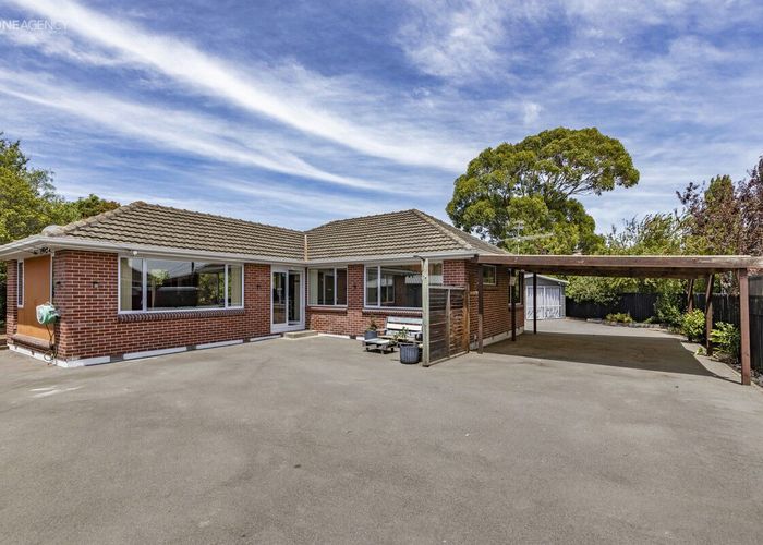  at 52 Gould Crescent, Woolston, Christchurch City, Canterbury