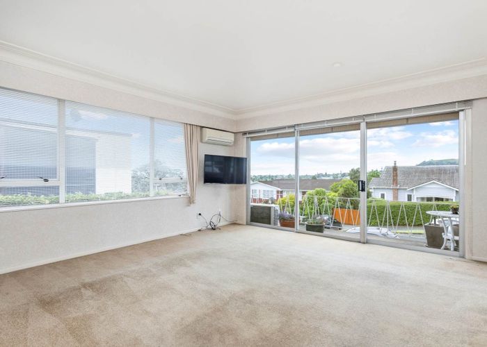  at 1/1 Rahiri Road, Mount Eden, Auckland City, Auckland
