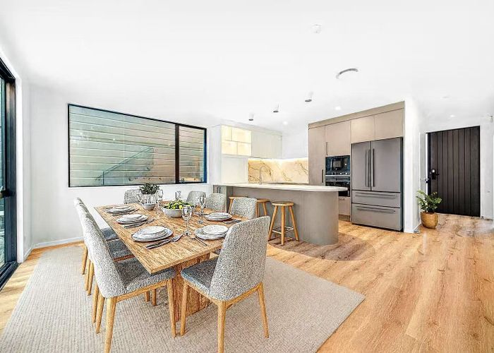  at 102A Te Oneroa Way, Long Bay, North Shore City, Auckland