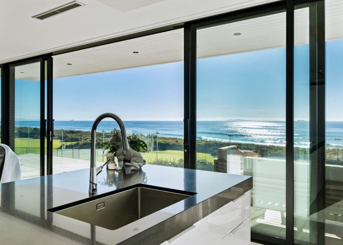  at 207 Papamoa Beach Road, Papamoa, Tauranga, Bay Of Plenty