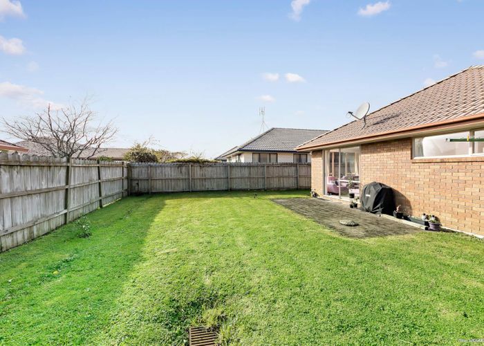  at 7 Fernbrook Close, Burswood, Auckland