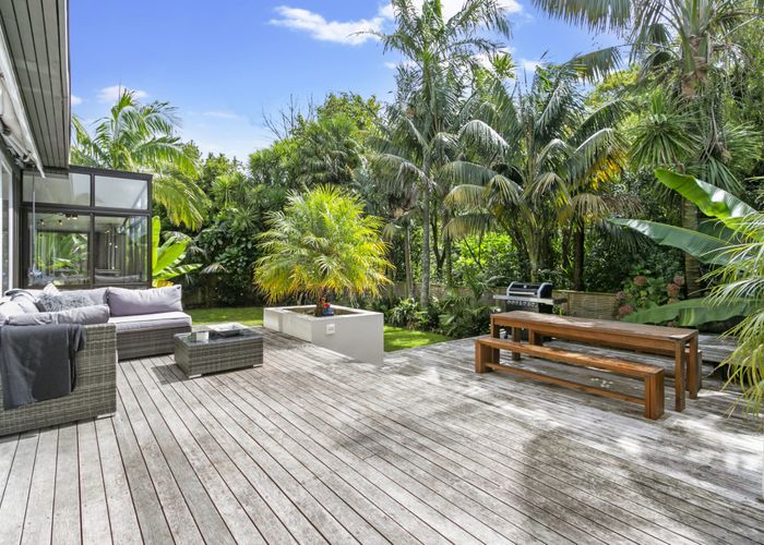  at 22 Glenmore Road, Sunnyhills, Auckland
