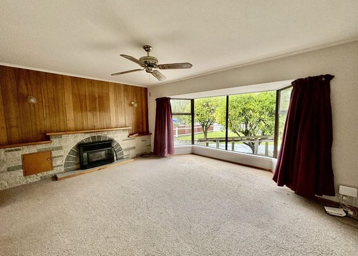 at 3 Surrey Street, Taradale, Napier, Hawke's Bay