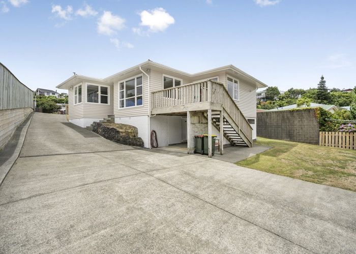  at 16 Cypress Drive, Maungaraki, Lower Hutt